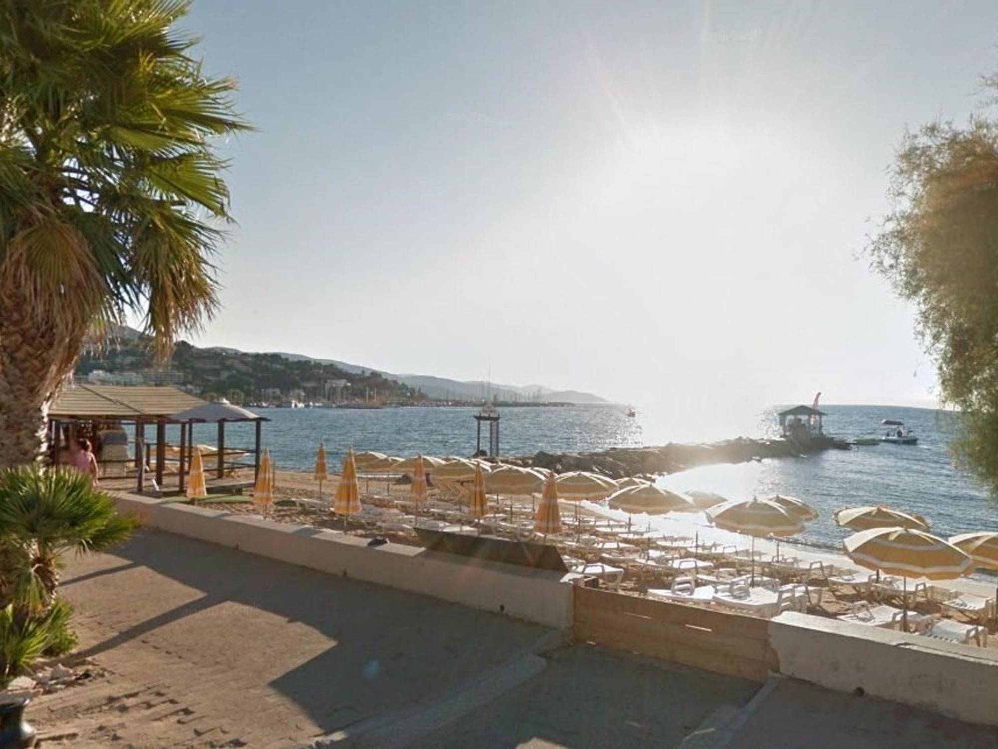 Studio Climatise Au Lavandou Avec Terrasse, Parking Et Environnement Calme - 3 Couchages - Fr-1-251-167 Le Lavandou Exterior photo